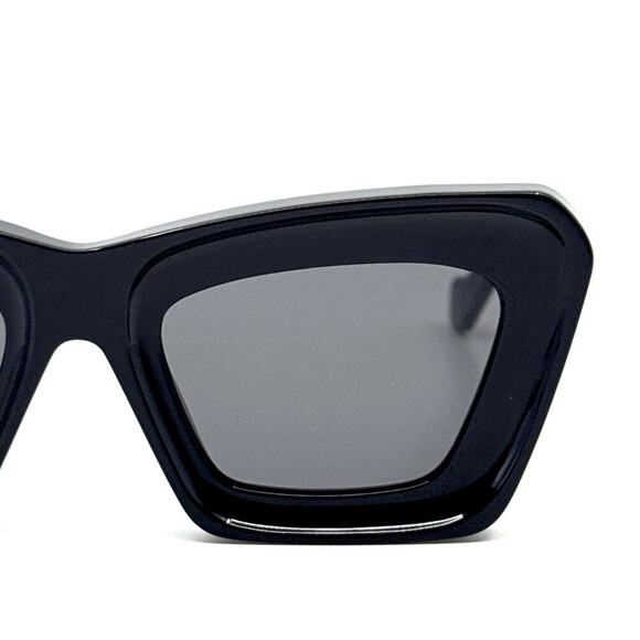 NEW!!! LOEWE Sunglasses LW40145F 01A Authentic - Picture 7 of 13